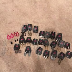 Brand new paparazzi earrings